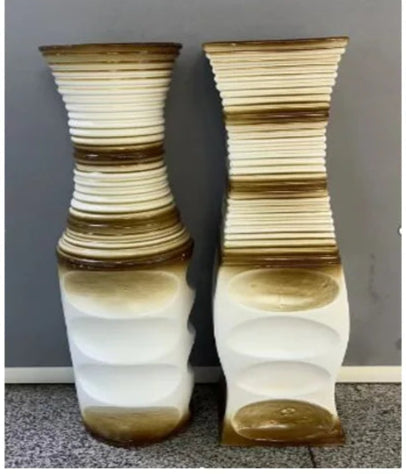 Twin Vase Set
