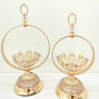 Elegant Golden Decor