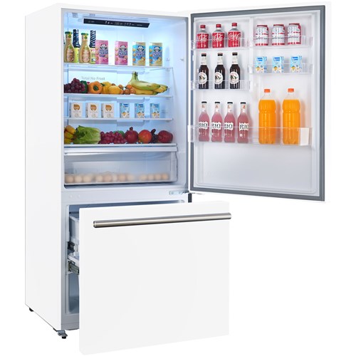 Forno Espresso/FFFFD1785-31WHT 17 CF Bottom Mount Refrigerator, Right Swing - White